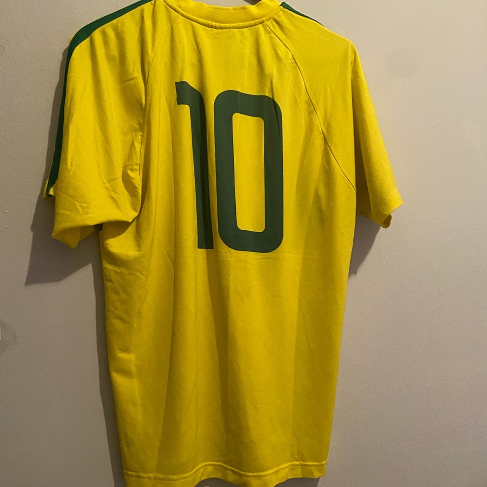 Brasil Soccer Jersey (BIN I) - Picture 3 of 4